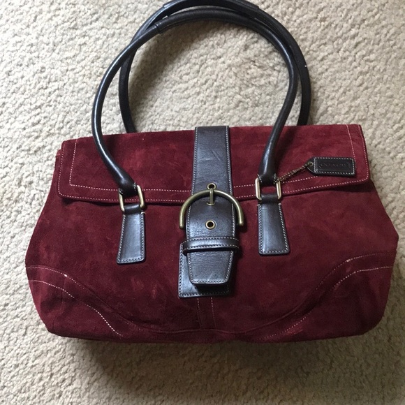 Coach Handbags - Vintage coach suede Soho bag 9507